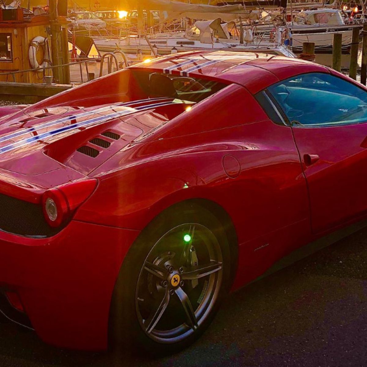 Enzo-inspireret frokost og et storslået besøg af Ferrari Owners Club Denmark